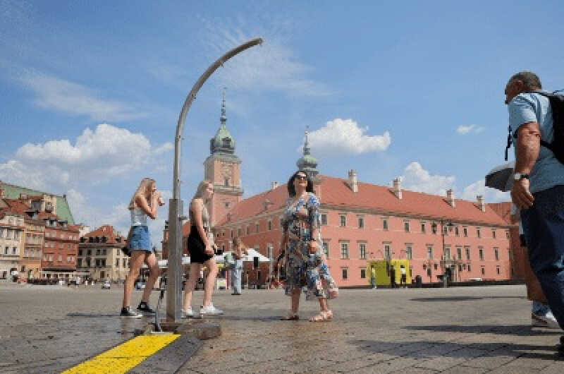 Warszawa przygotowuje się na ekstremalne temperatury