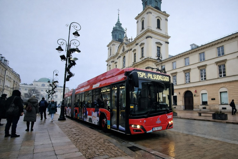 Komunikacja miejska w Warszawie w Sylwestra, Nowy Rok i Święto Trzech Króli