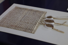 Bezcenne pergaminy wróciły do domu. AGAD przedłuża wystawę odzyskanych dokumentów relacji polsko-krzyżackich