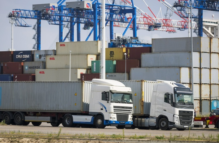 Jak zoptymalizować koszty transportu międzynarodowego?